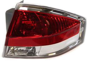 Jcarbf730102gp Garage-pro Tail Light Compatible With 2008 Ford Focus Passenger Side Jcarbf73