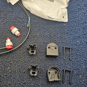 S50e-1 Liftmaster Small Profile Ends Assembly For Edges
