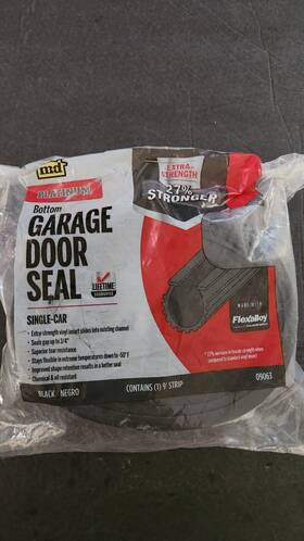 09063 M-d Building Products Md Bottom Garage Door Seal 9ft Strip Black Flexalloy Teknor Apex