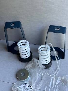 5c148a Mason Garage Door Spring Isolator Kit Mount Brackets Springs-2pk