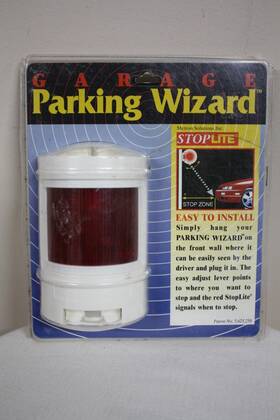 St-810 Metron Solutions Inc. 749637008095 New - Merton Stoplite Garage Parking Sensor Wizard