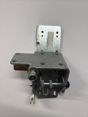 146625 Sure Stop Bottom Fixtures