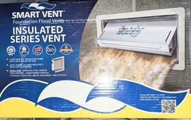 1540-574 White Smart Vent Insulated Foundation Flood Garage Door